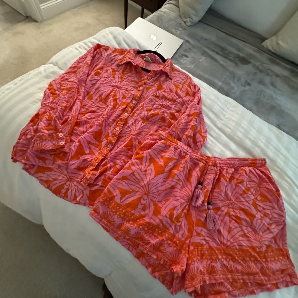 Vibrant Pink and Orange Tropical Set